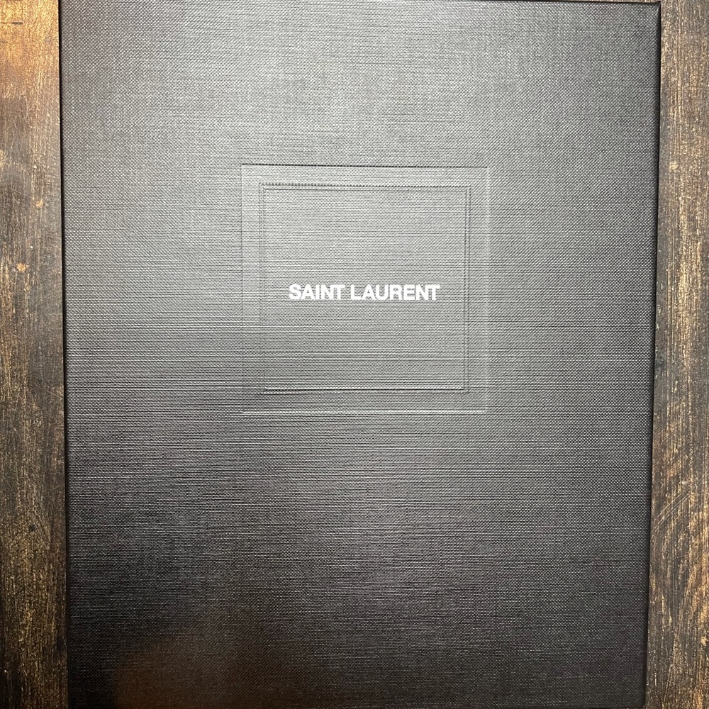 Empty SAINT LAURENT BOX